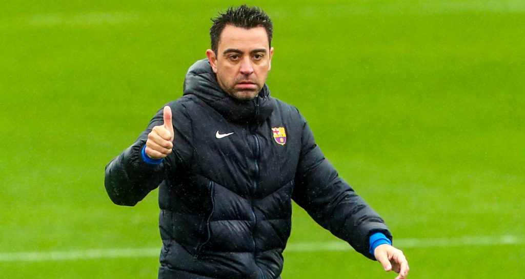 La mano derecha de Xavi Hernández 