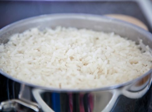 Por-que-debes-lavar-el-arroz-despues-de-cocerlo-13