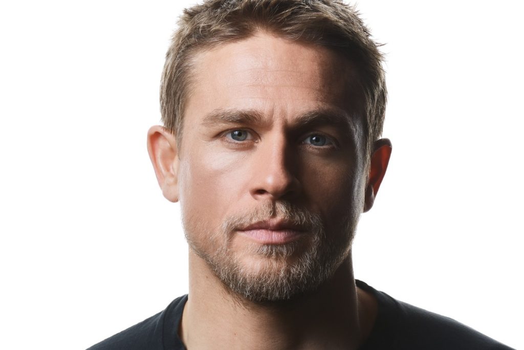 Charlie Hunnam, nuevo fichaje de Netflix.
