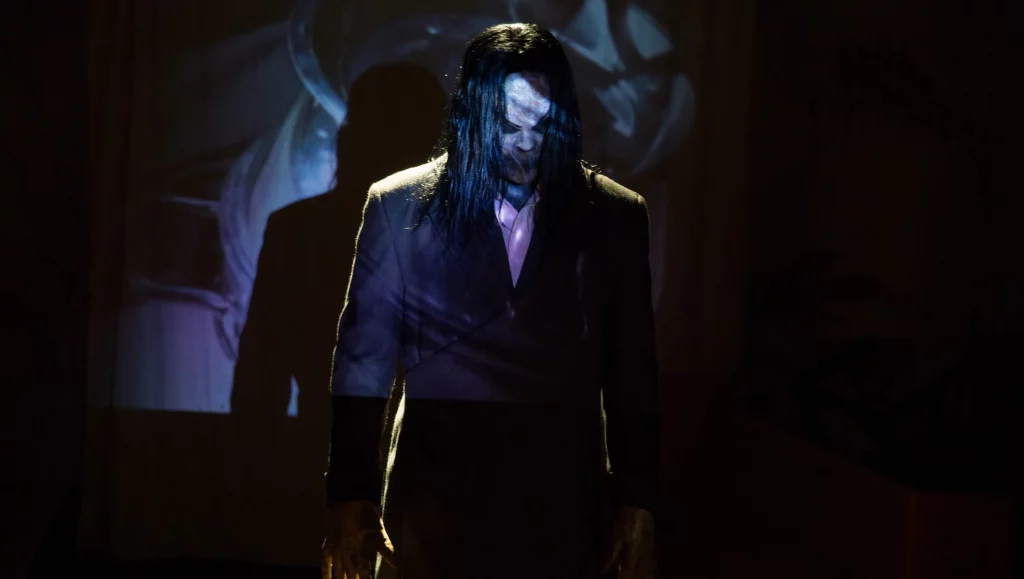 Sinister: El motivo por el que no hay una película de terror más fuerte 