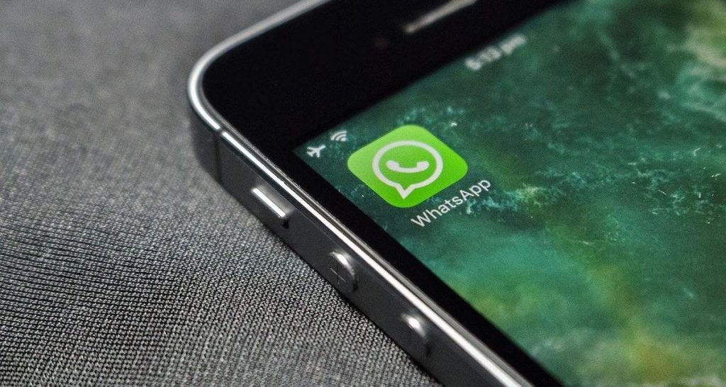 ¿Para quienes está disponible WhatsApp?