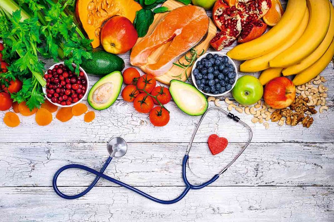 Plátano y aguacate, dos alimentos que disminuyen la presión arterial