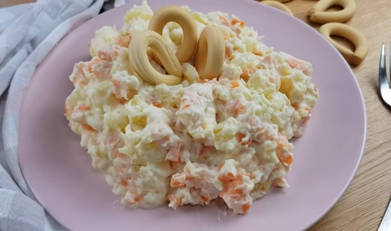 La ensaladilla de gambas que supera (por mucho) a la rusa