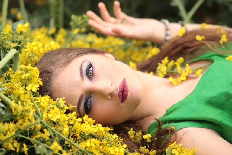 Estas son las 10 diferencias entre una niña y una mujer