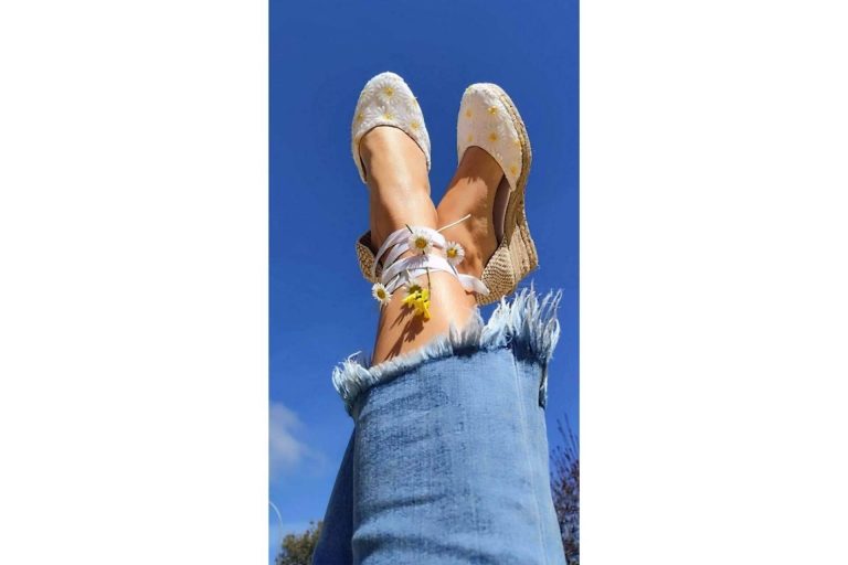 La firma española de alpargatas sostenibles Mumico