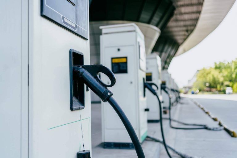 La incorporación de la movilidad sostenible en las empresas, por SpotiCharge