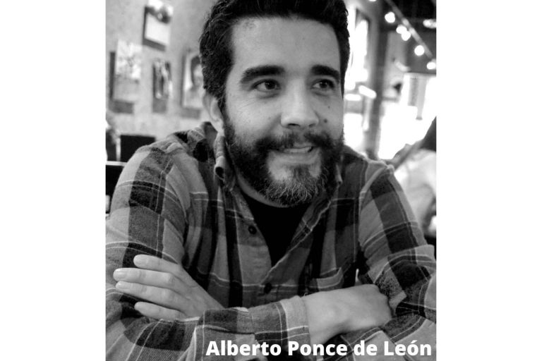 Quadrivium publicará En el azul del río, la cuarta novela de Alberto Ponce de León