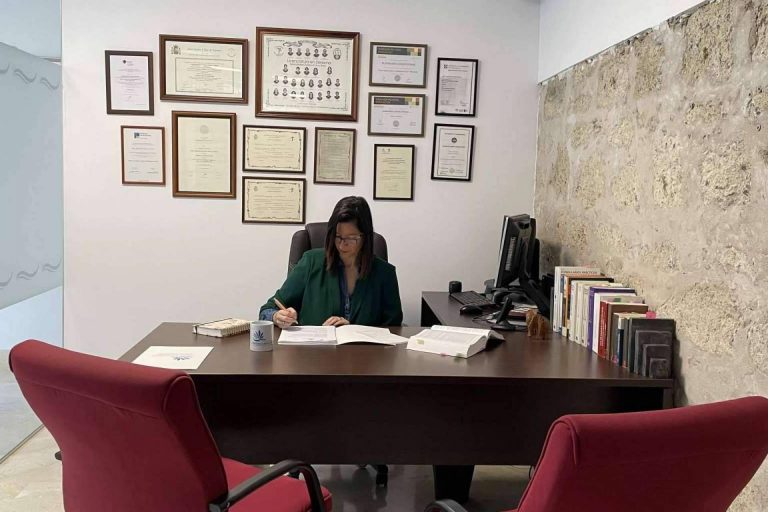 Ante las demandas bancarias por el incumplimiento de pago de su tarjeta de crédito, Cancelamos tu Deuda en Canarias defiende los intereses de sus clientes