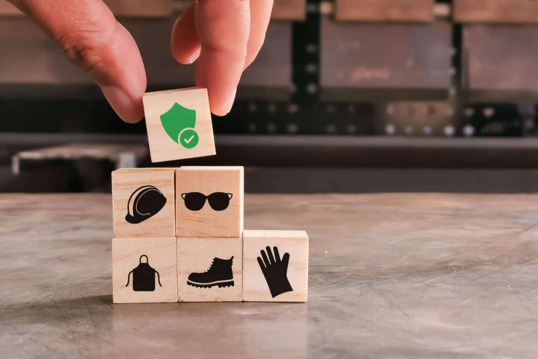 Thenowo compara el seguro todo riesgo de construcción más adecuado