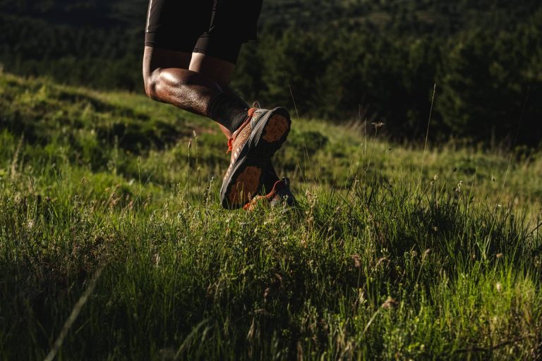 Atom, la nueva marca española de zapatillas para correr exclusiva e innovadora