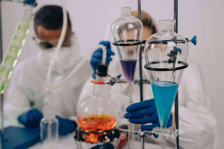 De qué manera se controla un derrame de ácido sulfúrico