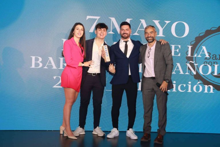 Premio a la 'Mejor barbería de España' para Lords & Barbers