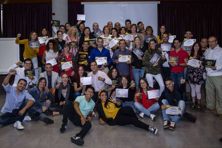 El programa Easy Digital System permite ganar dinero desde casa