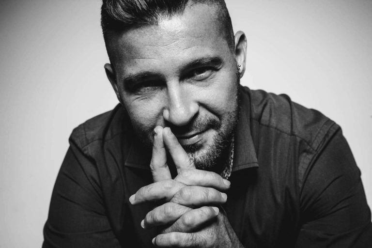 Alberto Conesa mentoriza Pi3, uno de los grupos privados que más viviendas vende en el país