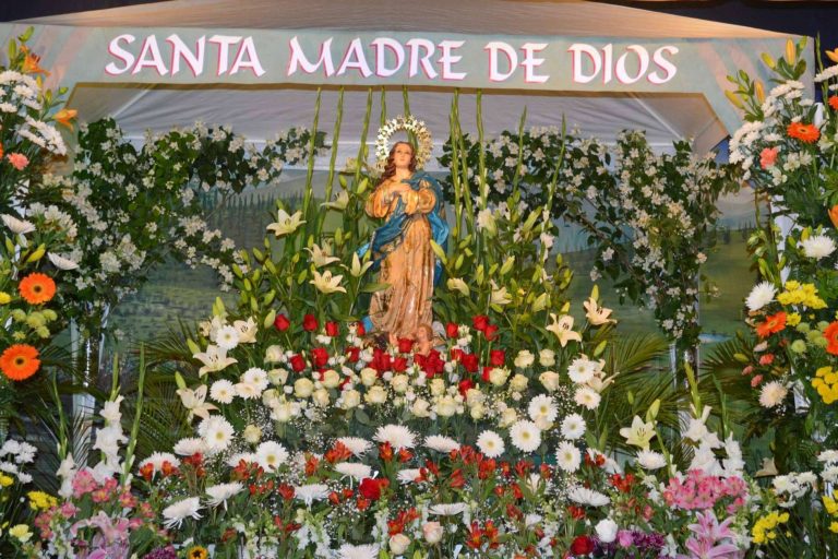 El Colegio La Inmaculada Concepción celebró la Fiesta de la Virgen por todo lo alto