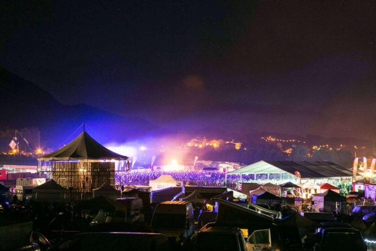 El festival de música y motor Motorbeach 2022 llega a Vinuesa del 21 al 24 de julio