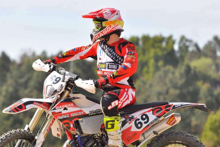 Camiseta offroad microperforada en la tienda online ADHESIVOSEMBARRADOS