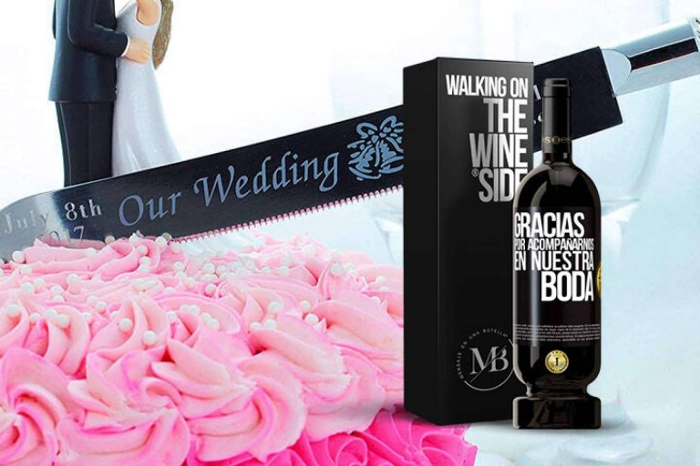 ¿Dónde adquirir una botella de vino personalizada para regalar en una boda? Mensaje en una Botella