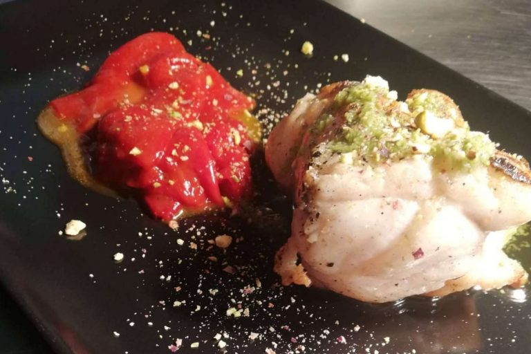 Vivir una experiencia gastronómica con la carta y el menú degustación del restaurante Hikei