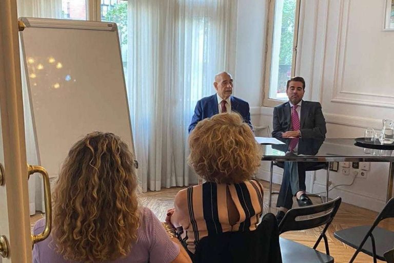 La consultoría de idiomas Premium y High Performance en la Milla de Oro de Madrid es Asesoría Lingüística Privé