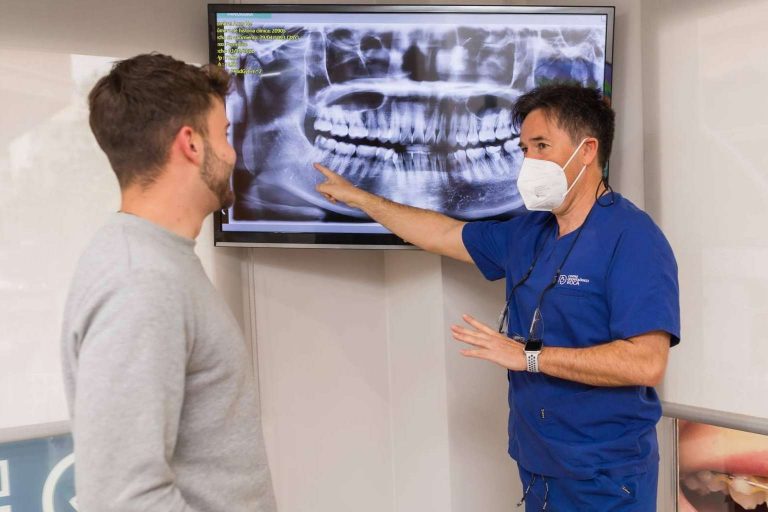 Los brackets para mejorar la sonrisa de la mano de Clínica Dental Roca