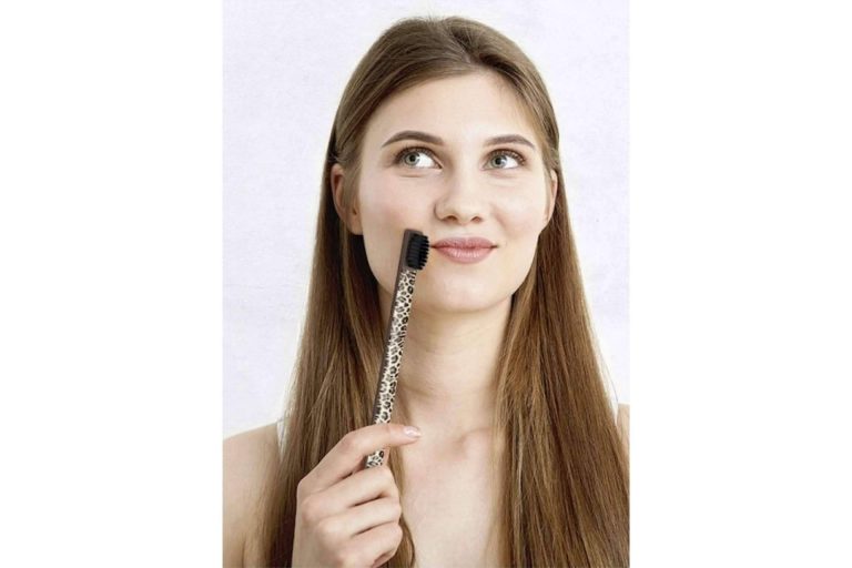 Cepillo de dientes como regalo de empresa original, de la mano de MyOwn