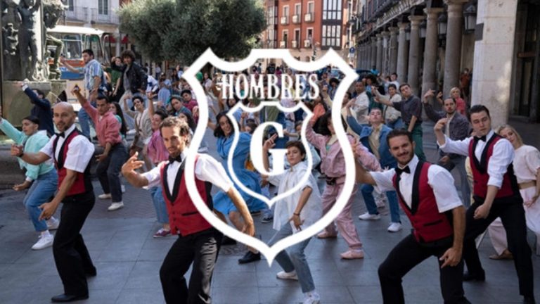 ‘VOY A PASÁRMELO BIEN’, la comedia al ritmo de Hombres G