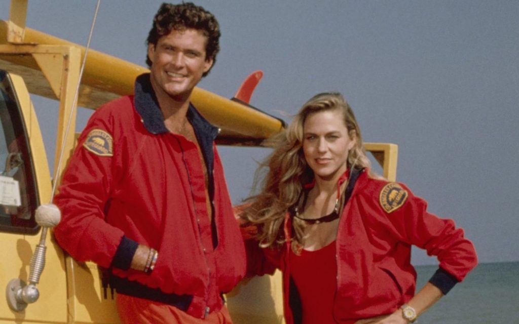 Una de las series más características de los 90: Los vigilantes de la playa