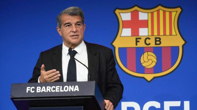 200 millones: El plan de Laporta para fichar este verano