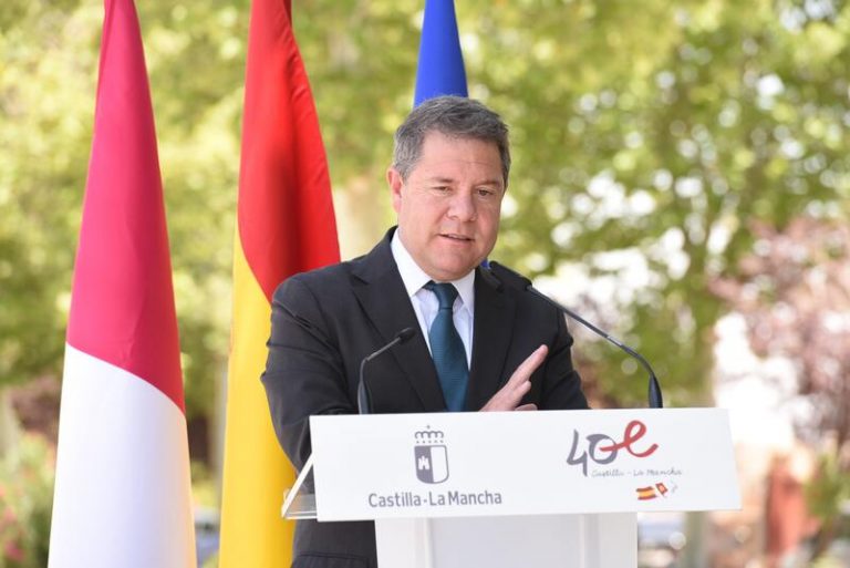 Page firma hoy la renovación del convenio de transportes Castilla-La Mancha-Madrid con Ayuso