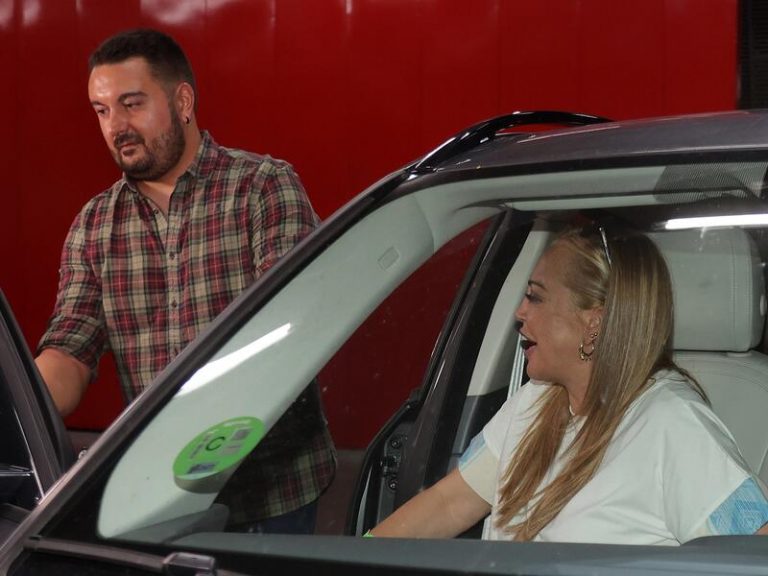 Miguel Marcos y Belén Esteban, en el concierto de Rosalía