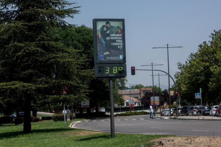 Ecologistas reclaman restricciones de tráfico en Madrid por contaminación por ozono