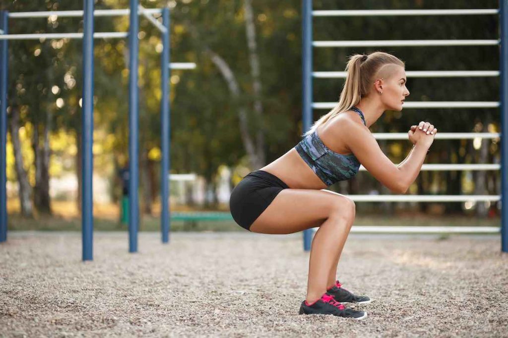 Realizar sentadillas para eliminar la celulitis