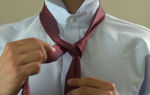 Cómo hacer un nudo de corbata 1 Cómo hacer un nudo de corbata