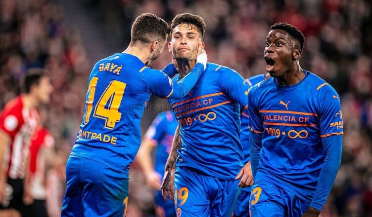 Le queda un año de contrato 