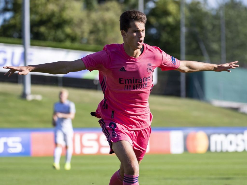 Puede que el Real Madrid fiche en agosto 