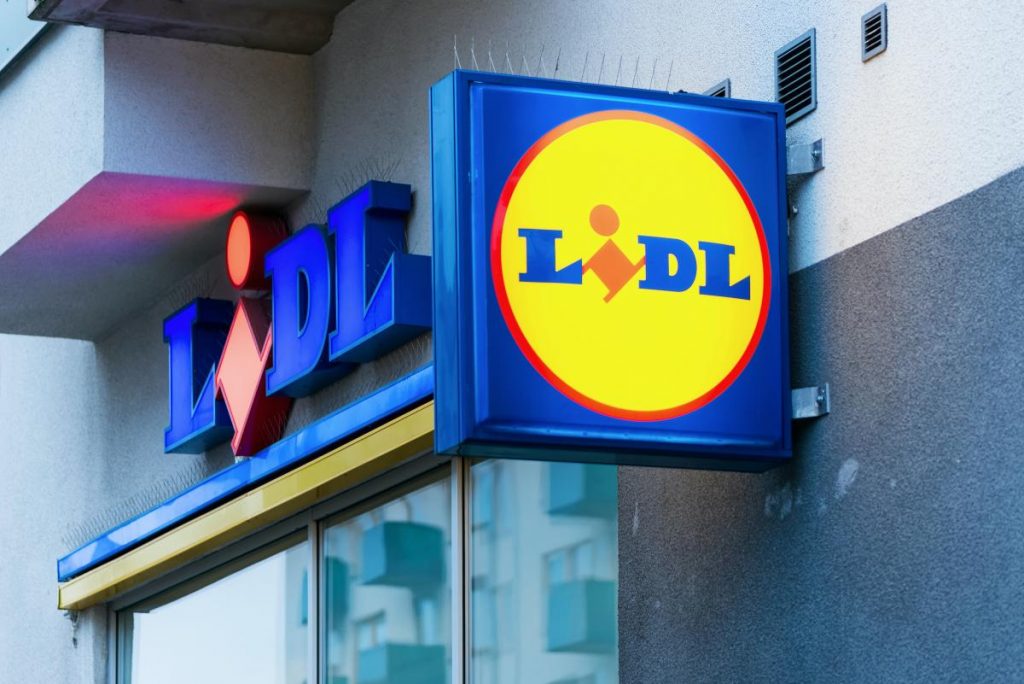 ¿Cuál es la política comercial de Lidl?