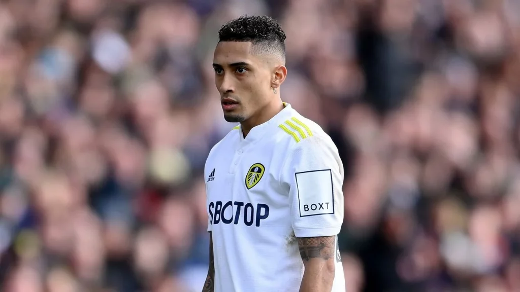 Si fracasan con Raphinha, pueden coger a Neymar 