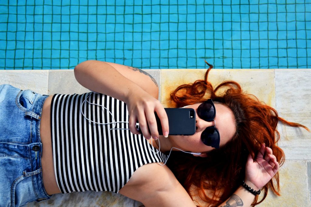 Aplicaciones en Android e iPhone que te van a robar