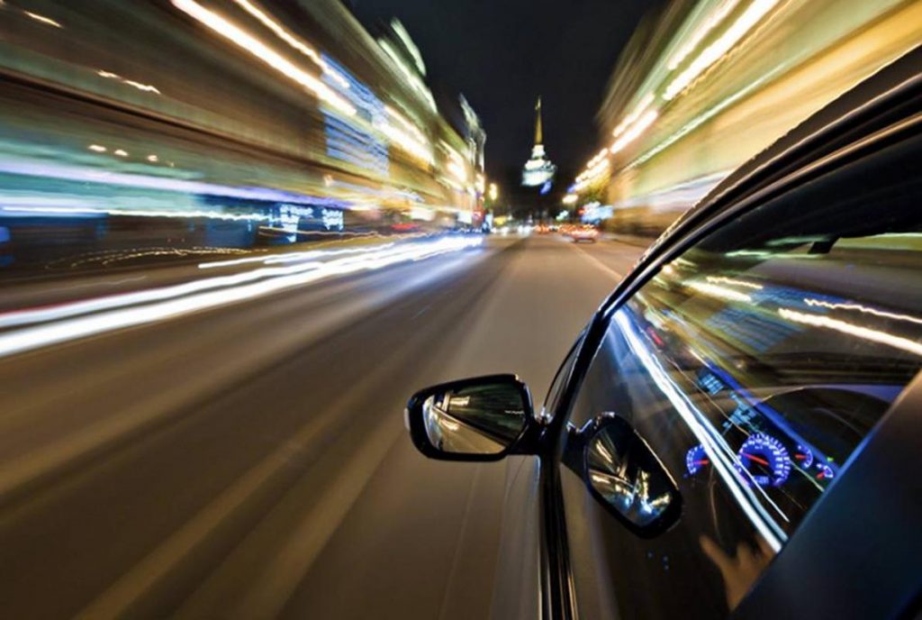 La nueva señal de la DGT que te permite conducir a 150 km/h sin una multa