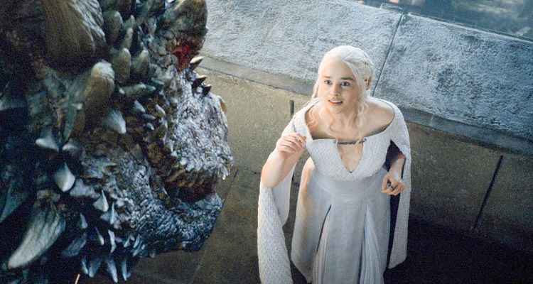 Reseñas periodísticas que arruinarán tus películas favoritas