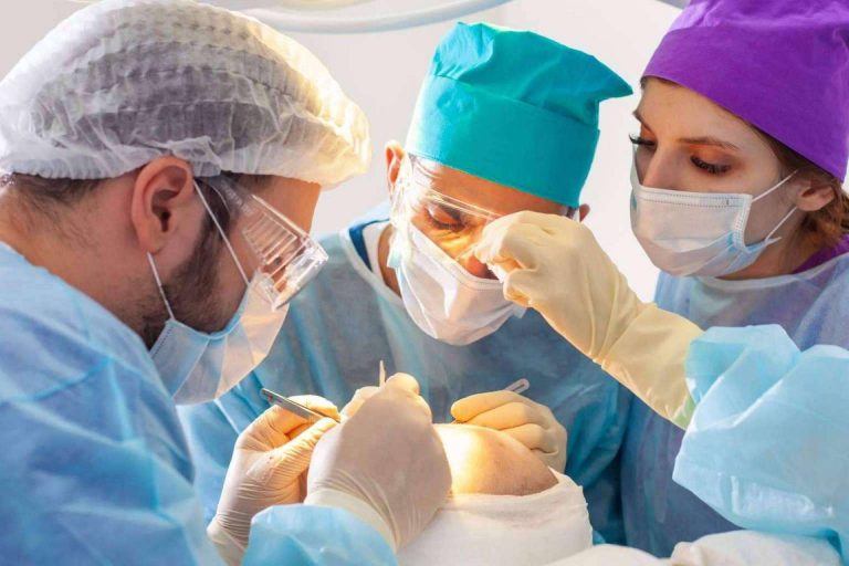 La excelencia de los injertos capilares aterriza en Boadilla con el máster internacional para médicos de esta disciplina