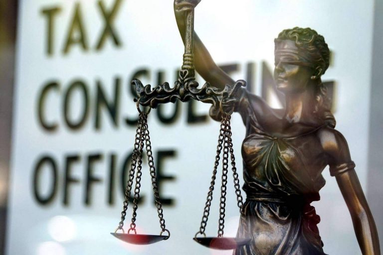 Asesoramiento para llevar a cabo trámites de extranjería, con Belo y Delgado Abogados