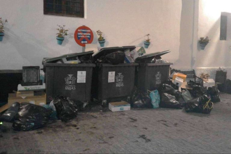 #SoydeMijas propone solucionar el problema de la basura en Las Lagunas de Mijas y resto de barrios