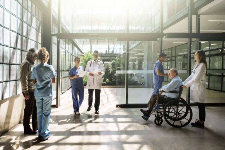 El lanzamiento de la página web mejorada para facilitar la experiencia de sus clientes de ASSA ABLOY Entrance Systems