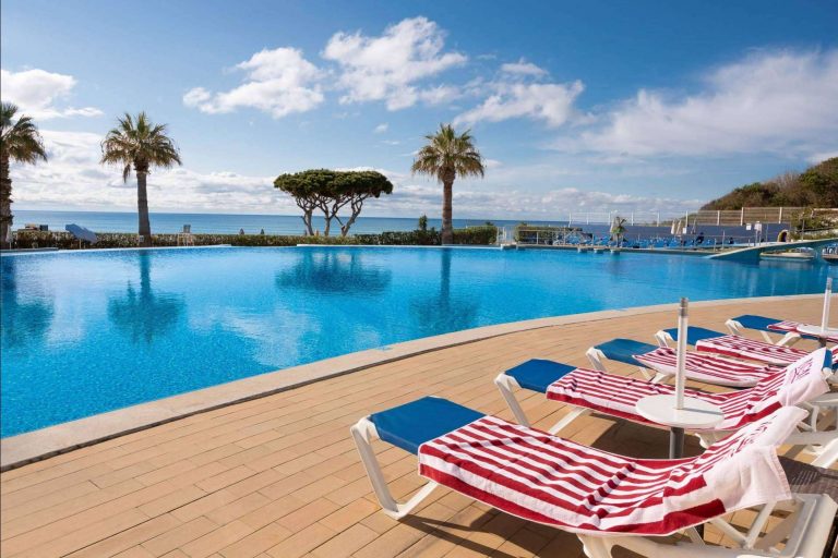 El encanto que ofrecen Lisboa y Algarve, alojarse en villas y apartamentos con ISholidays.com