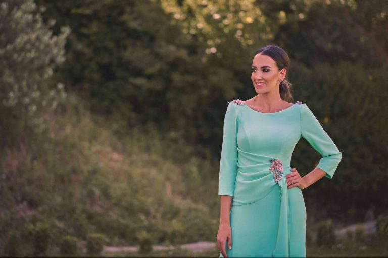 Conseguir el vestido de fiesta perfecto es posible gracias al atelier de la diseñadora Silvia Fernández