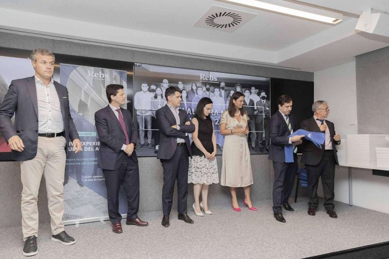 Desarrollar la carrera profesional con algunos de los mejores profesionales inmobiliarios