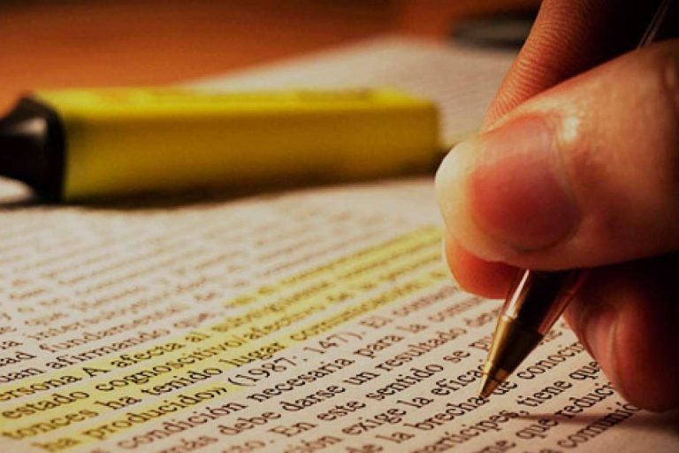 Formarse para las oposiciones de Administrativo del Estado con Simplificatusopos.es