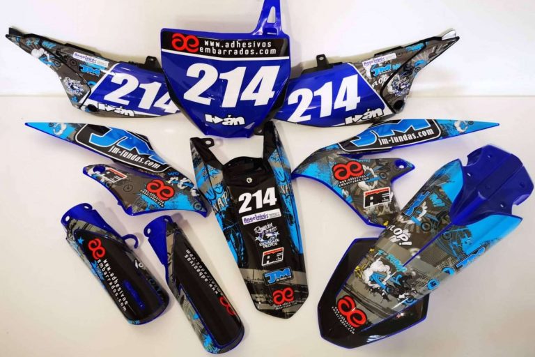 Plásticos y adhesivos para motos off road, de la mano de ADHESIVOSEMBARRADOS